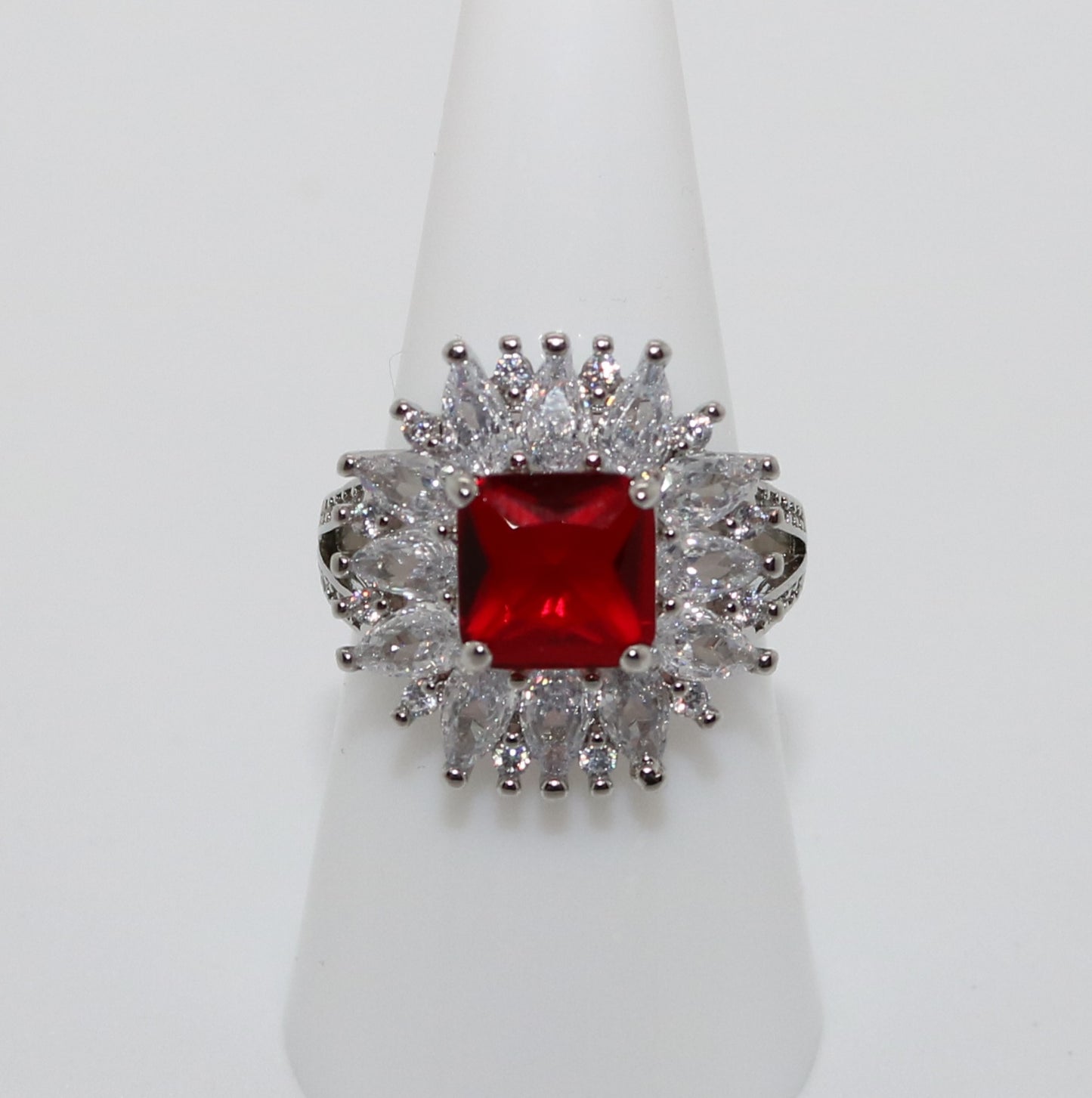 Floral Ruby Zirkonia Ring